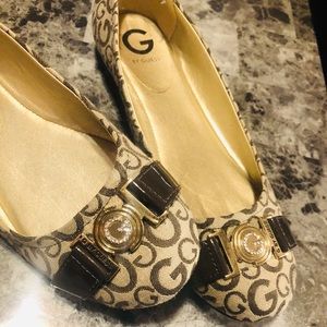Gorgeous Guess Flats :)